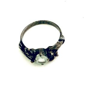 Vintage Floral Ring
